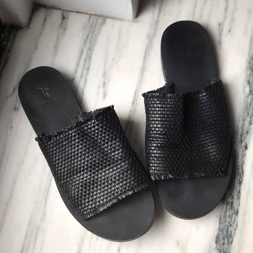 Hardly Worn! Frye Black Weaved Slide Sandals